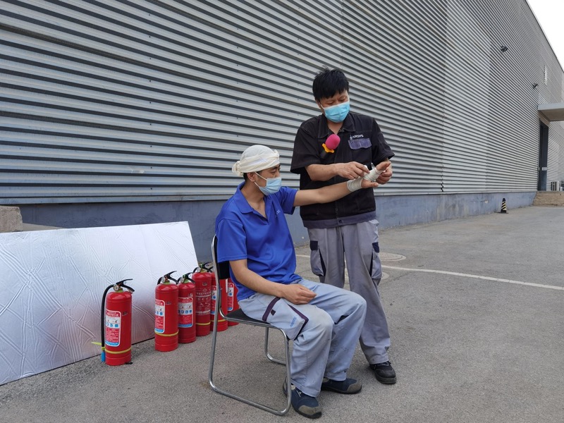 Explanation of trauma bandage rescue